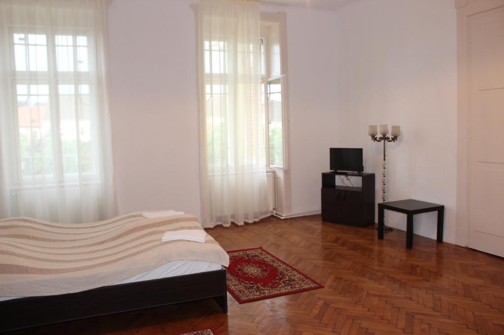 Ferdinand Apartments Mediaş Εξωτερικό φωτογραφία