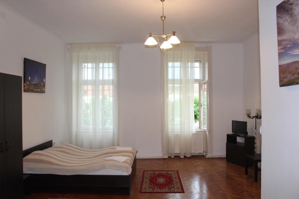 Ferdinand Apartments Mediaş Εξωτερικό φωτογραφία